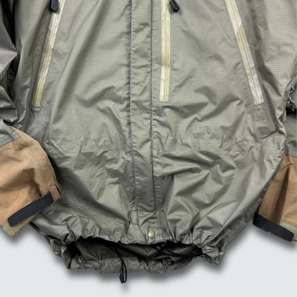 Arc'teryx 98 Theta LT Goretex Veilance Jacket XL – Wear Hunters