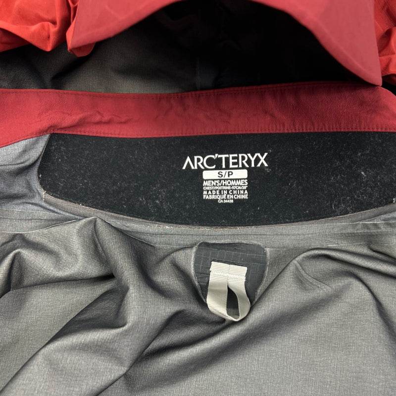 Arc’teryx Theta AR Jacket Small