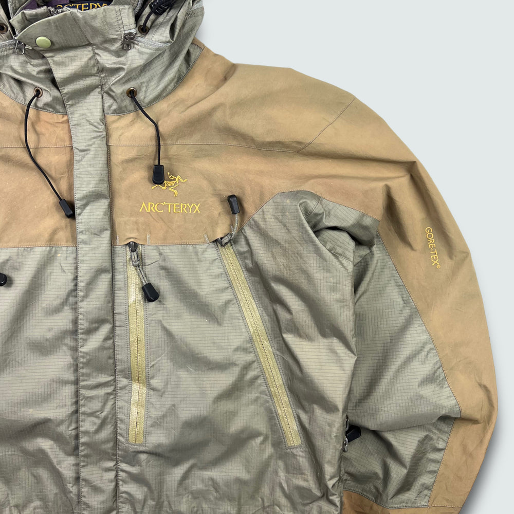 Arc'teryx 98 Theta LT Goretex Veilance Jacket XL – Wear Hunters